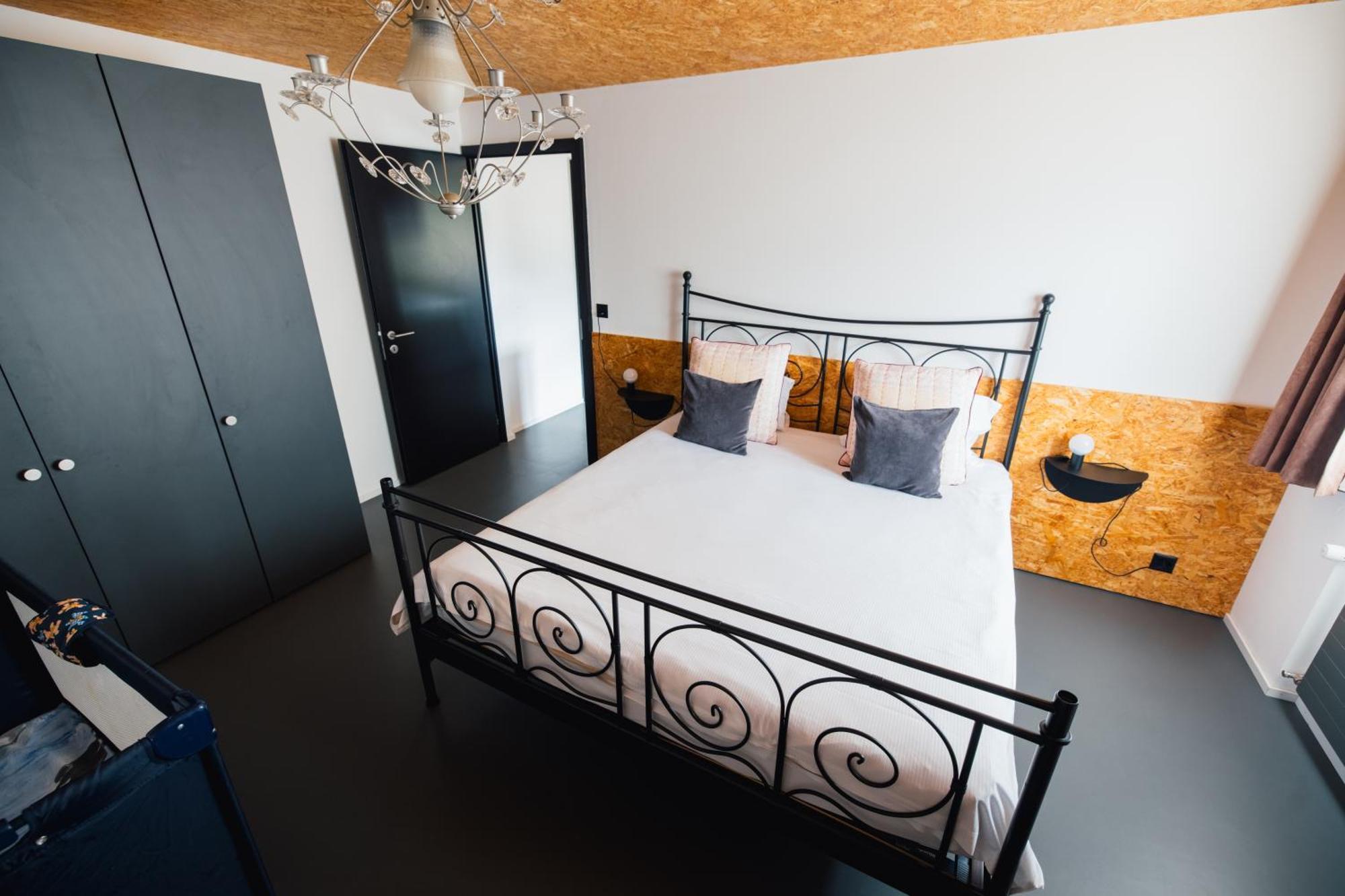 B&B La Forge De Diogne Crans-Montana Exterior photo