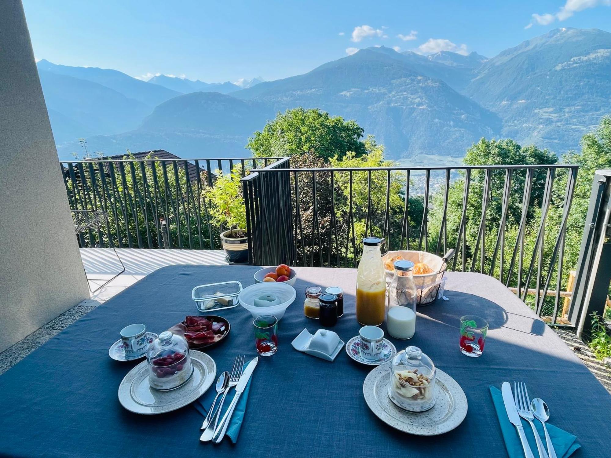 B&B La Forge De Diogne Crans-Montana Exterior photo